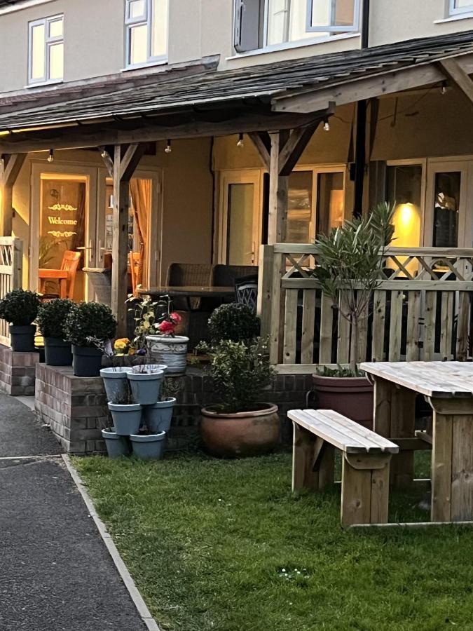 The Lawns Tea Room And B&B Ashcott Exterior foto