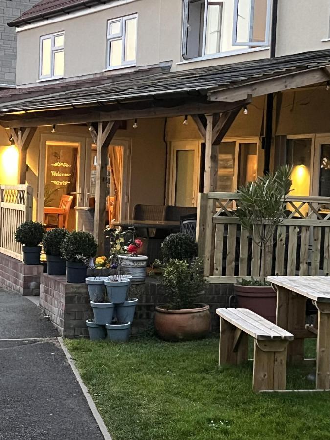 The Lawns Tea Room And B&B Ashcott Exterior foto